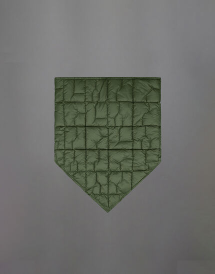 LAMINAR SCARF IN QUILTED RIPSTOP Greener Pastures