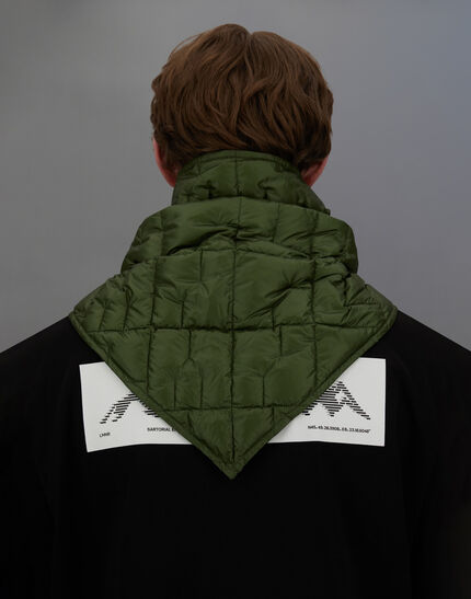 LAMINAR SCARF IN QUILTED RIPSTOP Greener Pastures