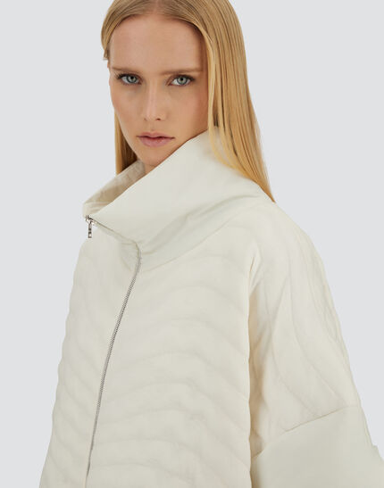 RESORT PONCHO IN PADDED WAVE SWEATER & LIGHT STRETCH NYLON Natural
