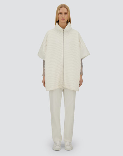 RESORT PONCHO IN PADDED WAVE SWEATER & LIGHT STRETCH NYLON Natural