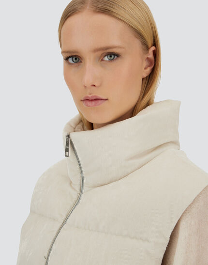 RESORT VEST IN BRIGHT CORDUROY Chantilly 3 RESORT VEST IN BRIGHT CORDUROY Chantilly
