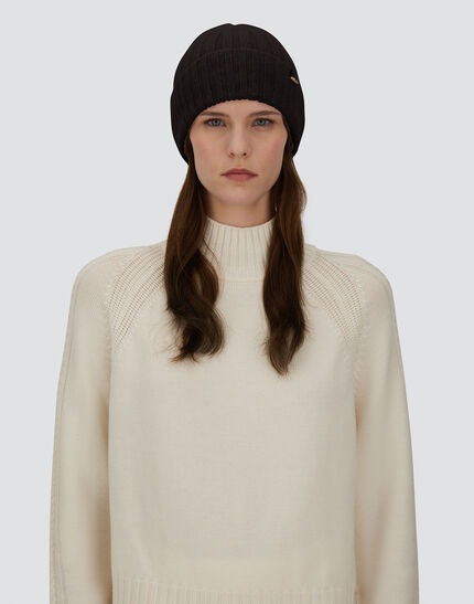 BEANIE IN PURE CASHMERE Dark Chocolate 4 BEANIE IN PURE CASHMERE Dark Chocolate