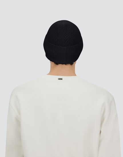 BEANIE IN RIBBED MERINO WOOL Black