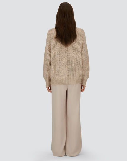 TROUSERS IN MATT CREPE SATIN Chantilly