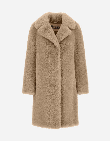 COAT IN CURLY ALTERNATIVE FUR Chantilly