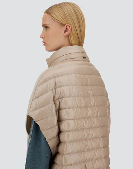 RESORT PONCHO IN KNIT & NYLON ULTRALIGHT Chantilly 3 RESORT PONCHO IN KNIT & NYLON ULTRALIGHT Chantilly