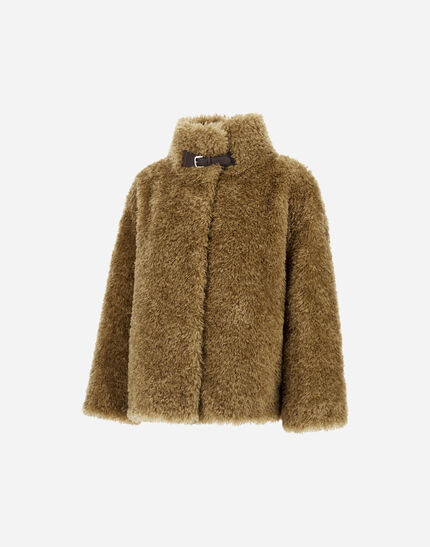 CAPE IN CURLY ALTERNATIVE FUR Sand 6 CAPE IN CURLY ALTERNATIVE FUR Sand