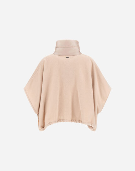 RESORT SHORT PONCHO IN WARMY CASHMERE WOOL & NYLON ULTRALIGHT Chantilly 3 RESORT SHORT PONCHO IN WARMY CASHMERE WOOL & NYLON ULTRALIGHT Chantilly
