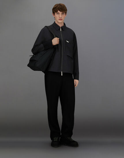 LAMINAR SHACKET IN COMFORT TECH Black 2 LAMINAR SHACKET IN COMFORT TECH Black