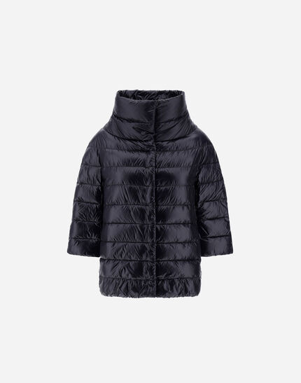 AMINTA Black