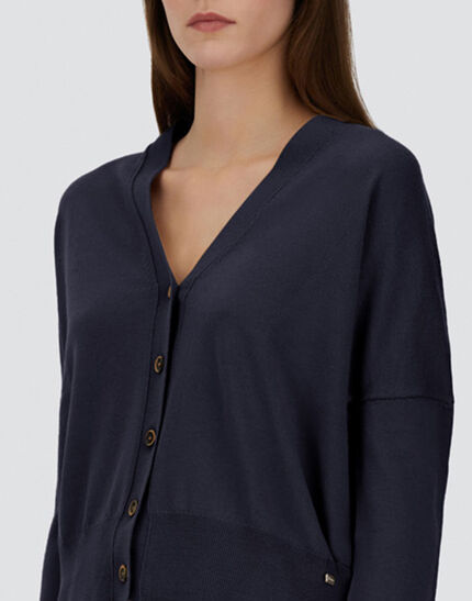 CARDIGAN IN BASIC MERINO WOOL Dark Blue 3 CARDIGAN IN BASIC MERINO WOOL Dark Blue