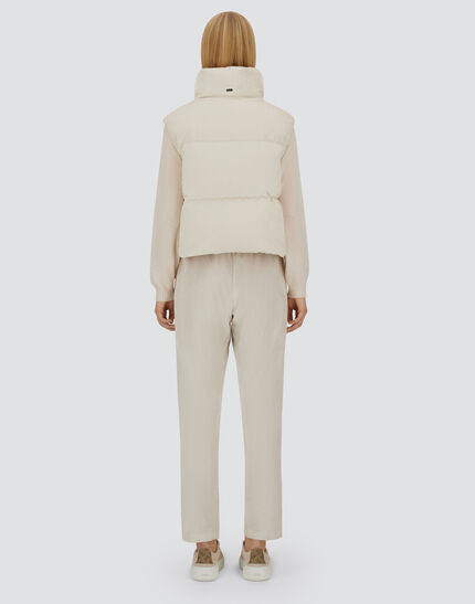 RESORT TROUSERS IN BRIGHT CORDUROY Chantilly 4 RESORT TROUSERS IN BRIGHT CORDUROY Chantilly