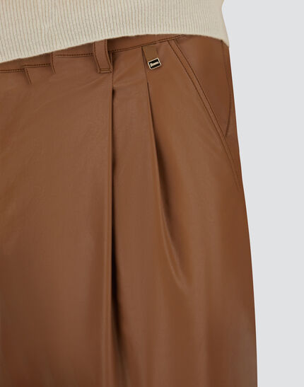 TROUSERS IN ALTERNATIVE LEATHER Leather