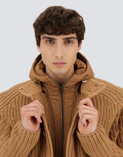 CARDIGAN IN COB STITCH WOOL Camel