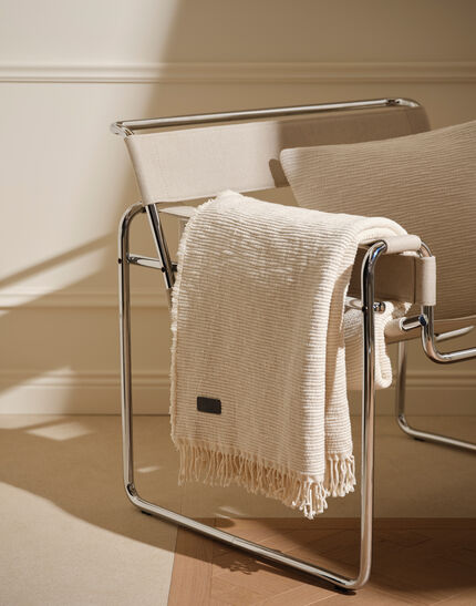 HERNO HABITA BOUCLÉ BLANKET Natural