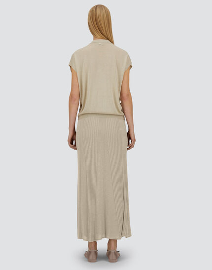 RESORT SKIRT IN BRIGHT KNIT Chantilly 5 RESORT SKIRT IN BRIGHT KNIT Chantilly
