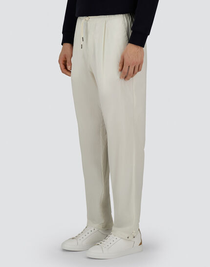 RESORT TROUSERS IN LIGHT NYLON STRETCH White 2 RESORT TROUSERS IN LIGHT NYLON STRETCH White