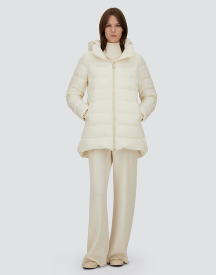 A-SHAPE JACKET IN NYLON CHAMONIX White