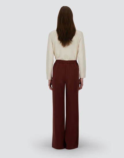 TROUSERS IN MATT CREPE SATIN Bordeaux 4 TROUSERS IN MATT CREPE SATIN Bordeaux