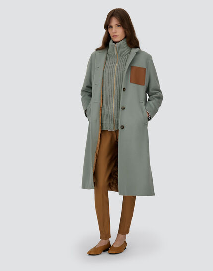 HIGH-NECK COAT IN LUXURY WOOL Sage