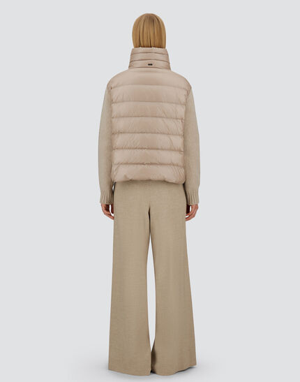RESORT JACKET IN NYLON ULTRALIGHT & KNIT Chantilly 4 RESORT JACKET IN NYLON ULTRALIGHT & KNIT Chantilly