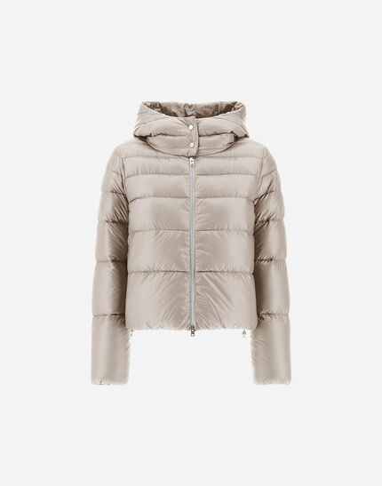 RESORT BOMBER JACKET IN NYLON ULTRALIGHT Chantilly 1 RESORT BOMBER JACKET IN NYLON ULTRALIGHT Chantilly